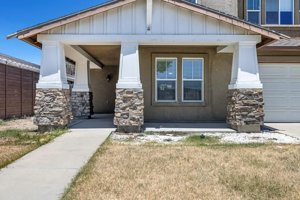 648 11th Street Sanger, CA 93657