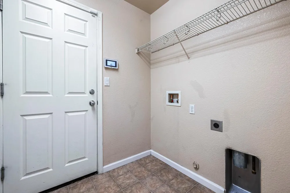 648 11th Street Sanger, CA 93657