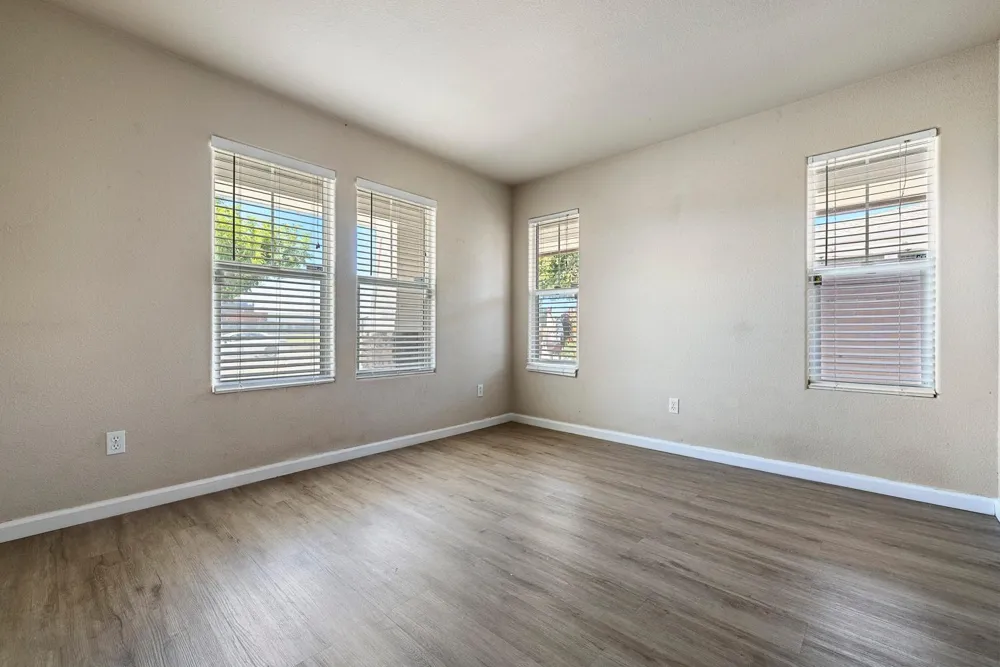 648 11th Street Sanger, CA 93657