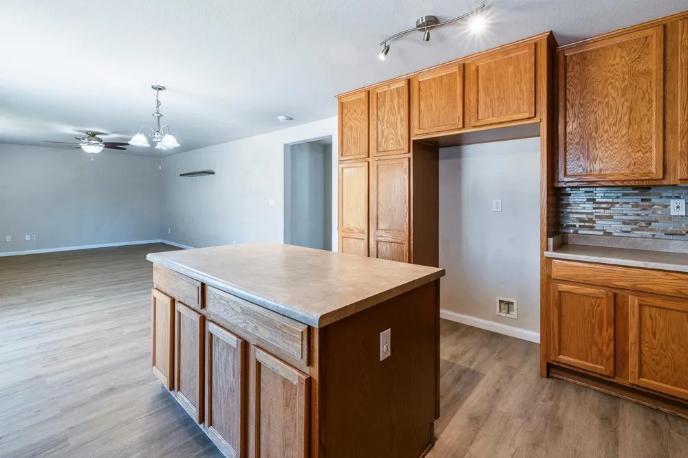 648 11th Street Sanger, CA 93657