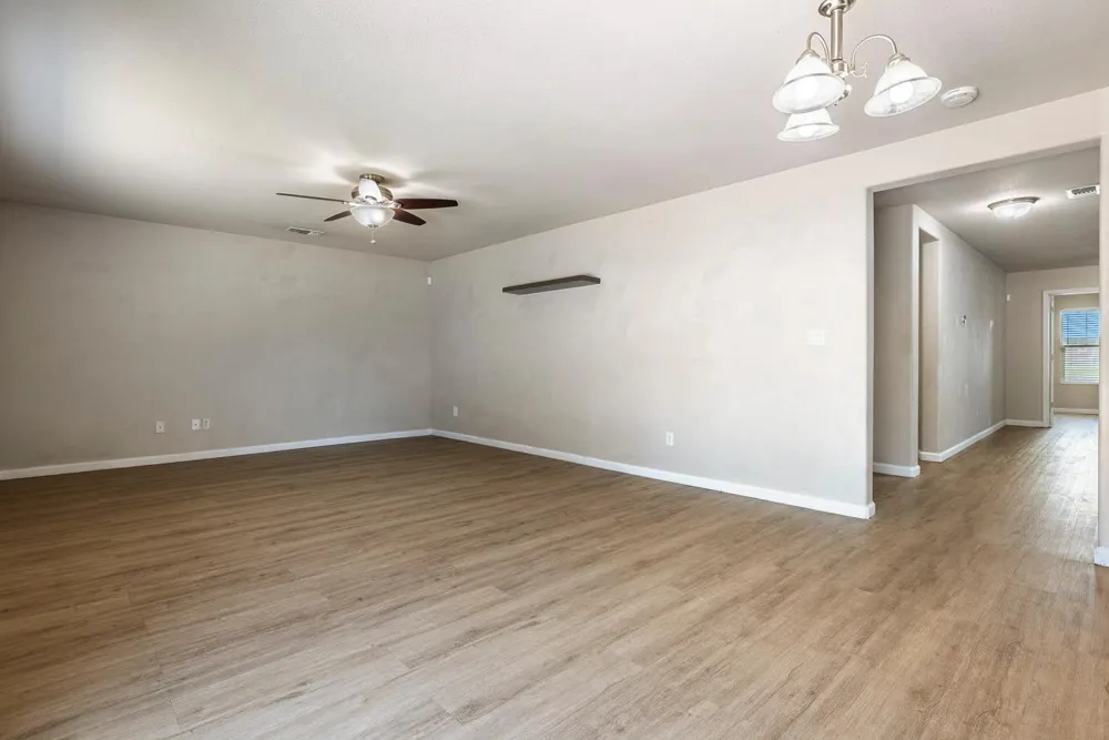 648 11th Street Sanger, CA 93657