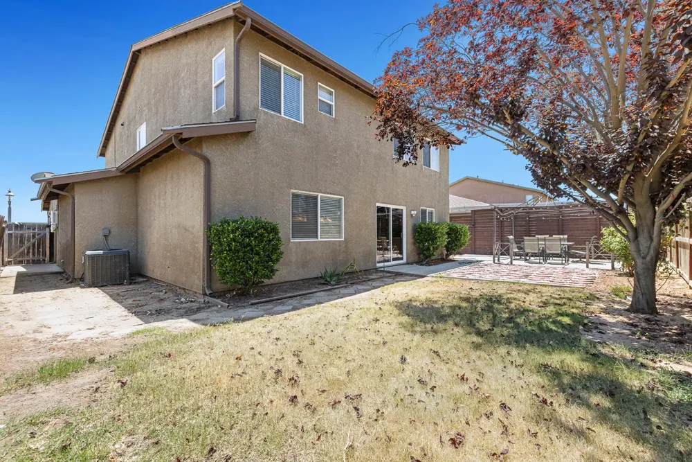 648 11th Street Sanger, CA 93657