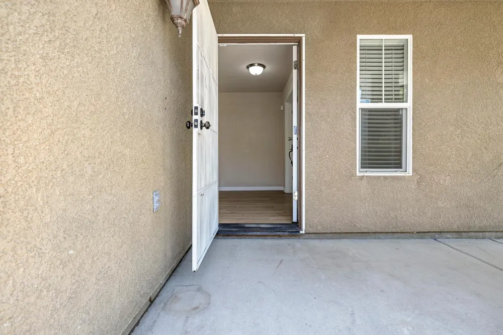 648 11th Street Sanger, CA 93657