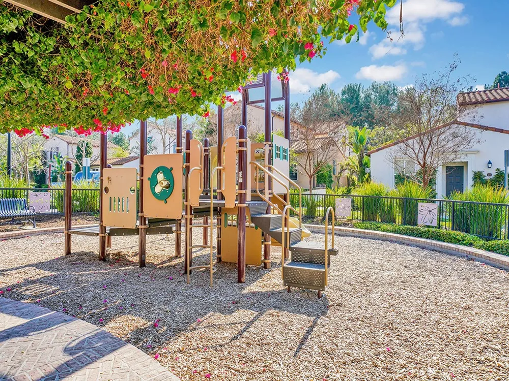 95 Duet Irvine, CA 92603
