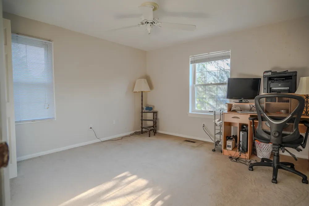 2411 Weathervane Road West Bloomfield, MI 48324