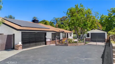 8932 Mclennan