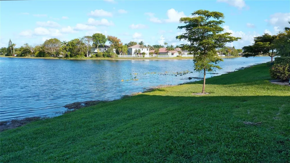3730 San Simeon Circle Weston, FL 33331