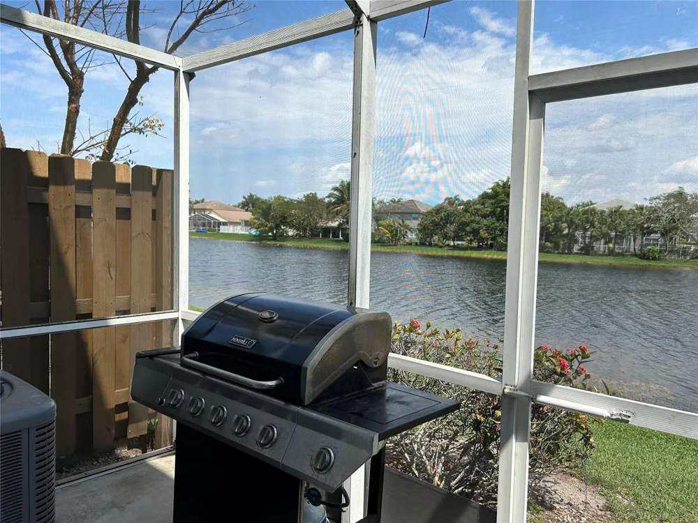 3730 San Simeon Circle Weston, FL 33331