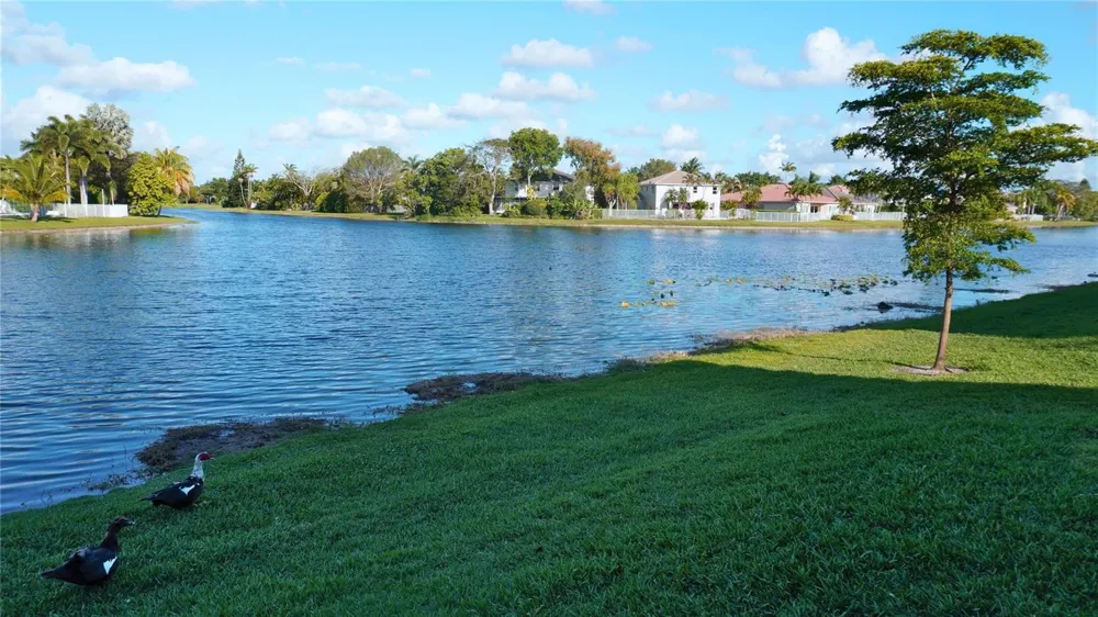 3730 San Simeon Circle Weston, FL 33331