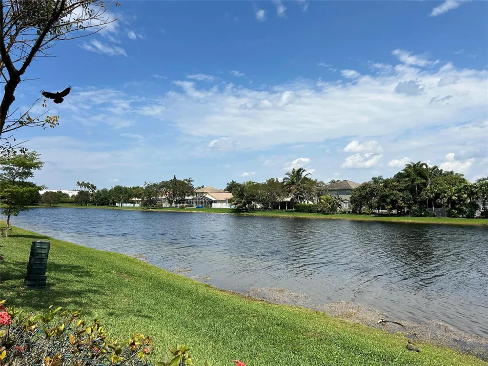 3730 San Simeon Circle Weston, FL 33331