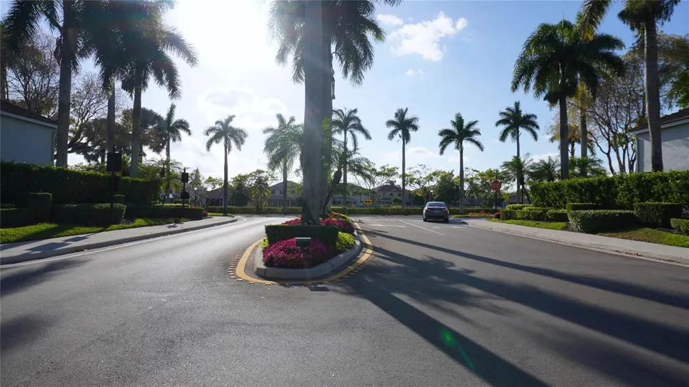 3730 San Simeon Circle Weston, FL 33331