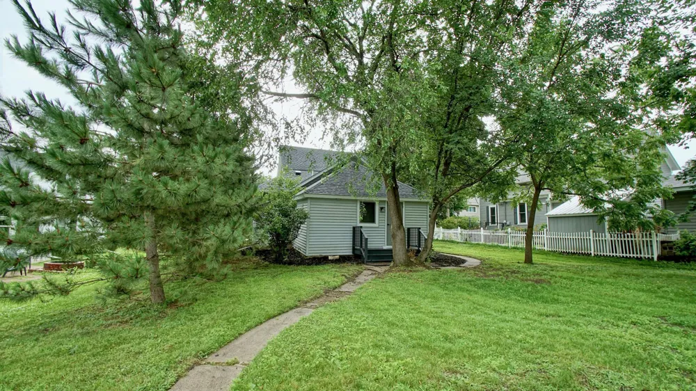 1308 Norwood Street Red Wing, MN 55066