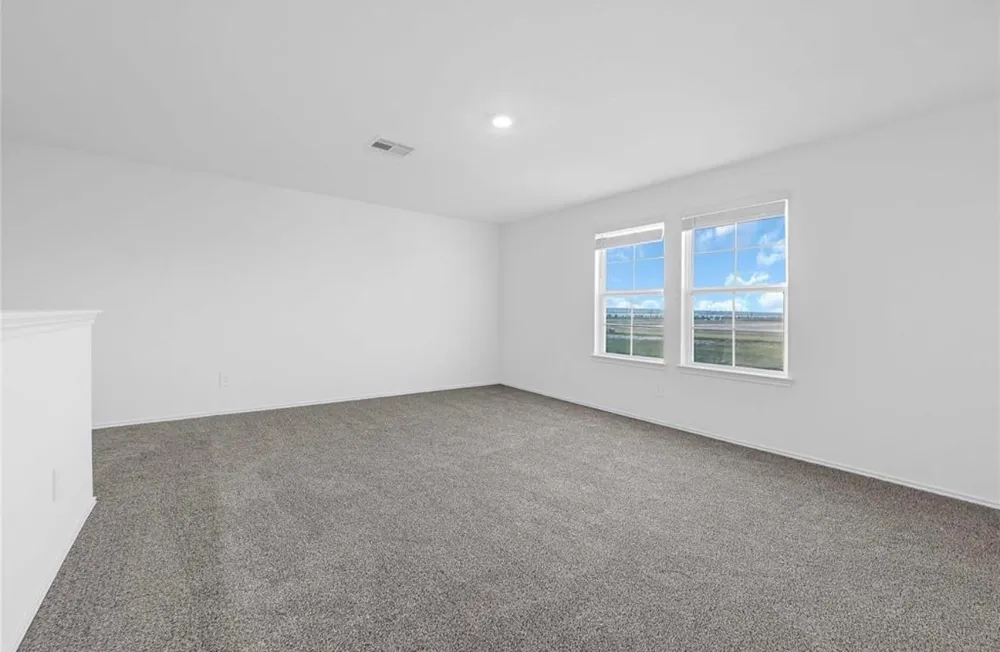 2028 Woodlark Way Sealy, TX 77474