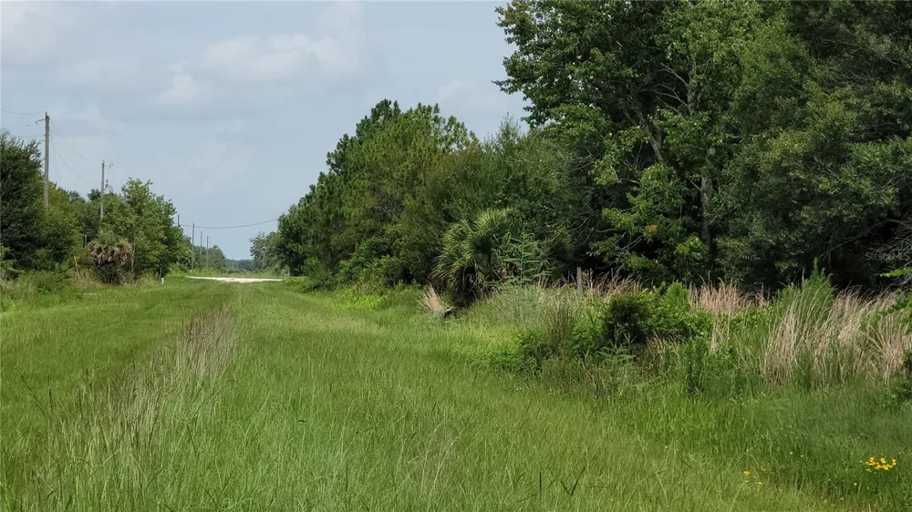 20366 NW 270TH STREET Okeechobee, FL 34972