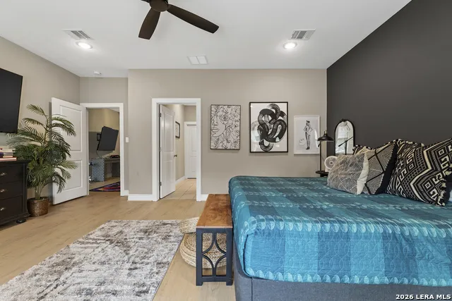 301 W 31ST ST #103 Unit 103 Bryan, TX 77803