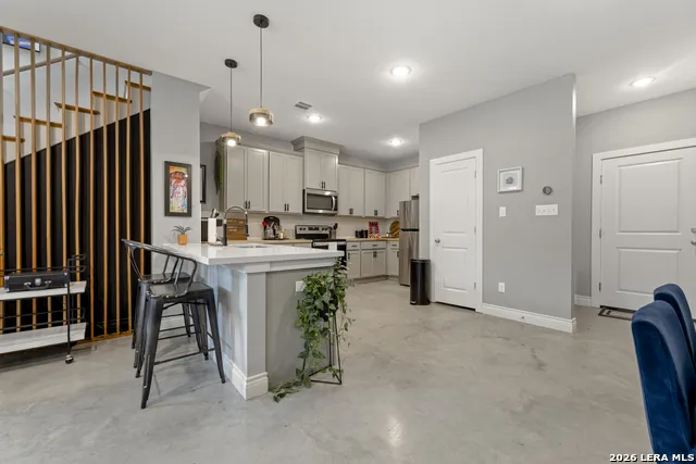 301 W 31ST ST #103 Unit 103 Bryan, TX 77803