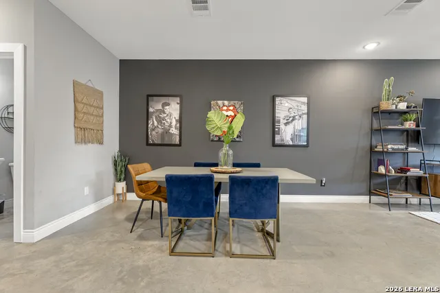 301 W 31ST ST #103 Unit 103 Bryan, TX 77803