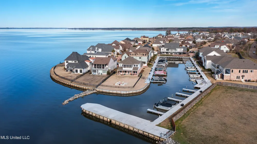 621 Osprey Cove Brandon, MS 39047