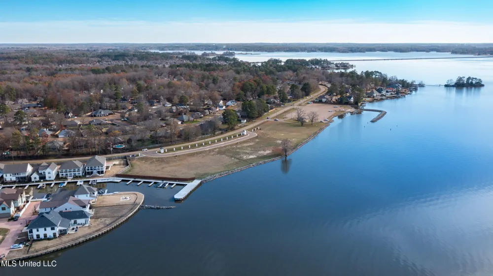 621 Osprey Cove Brandon, MS 39047