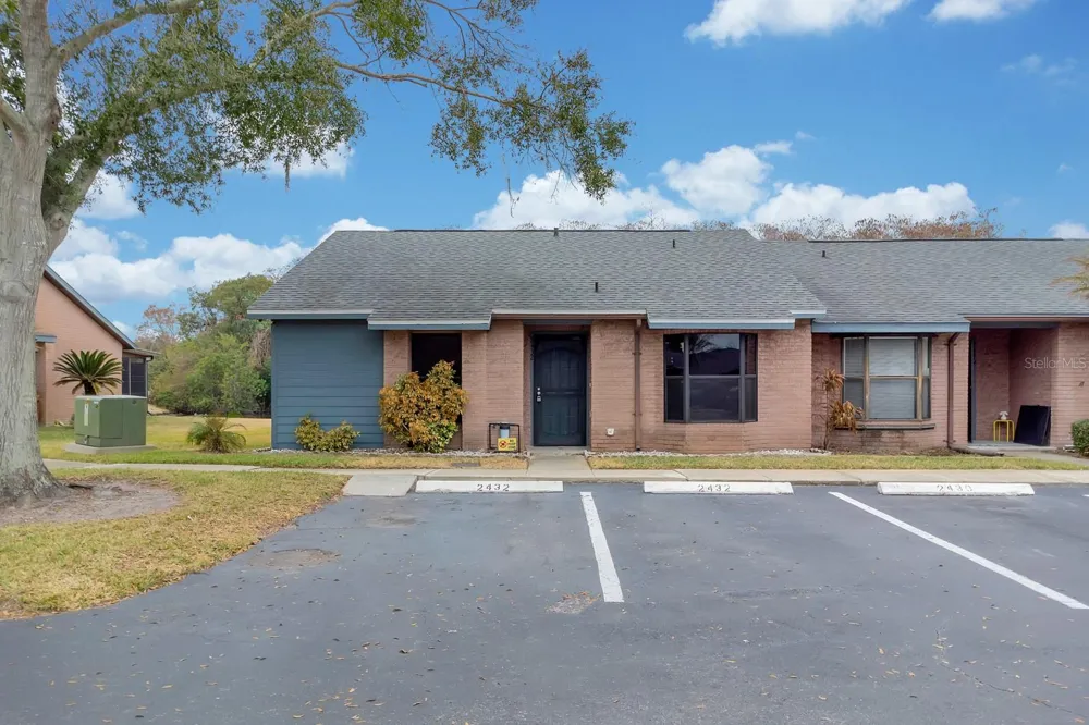 2432 KING OAK COURT St Cloud, FL 34769