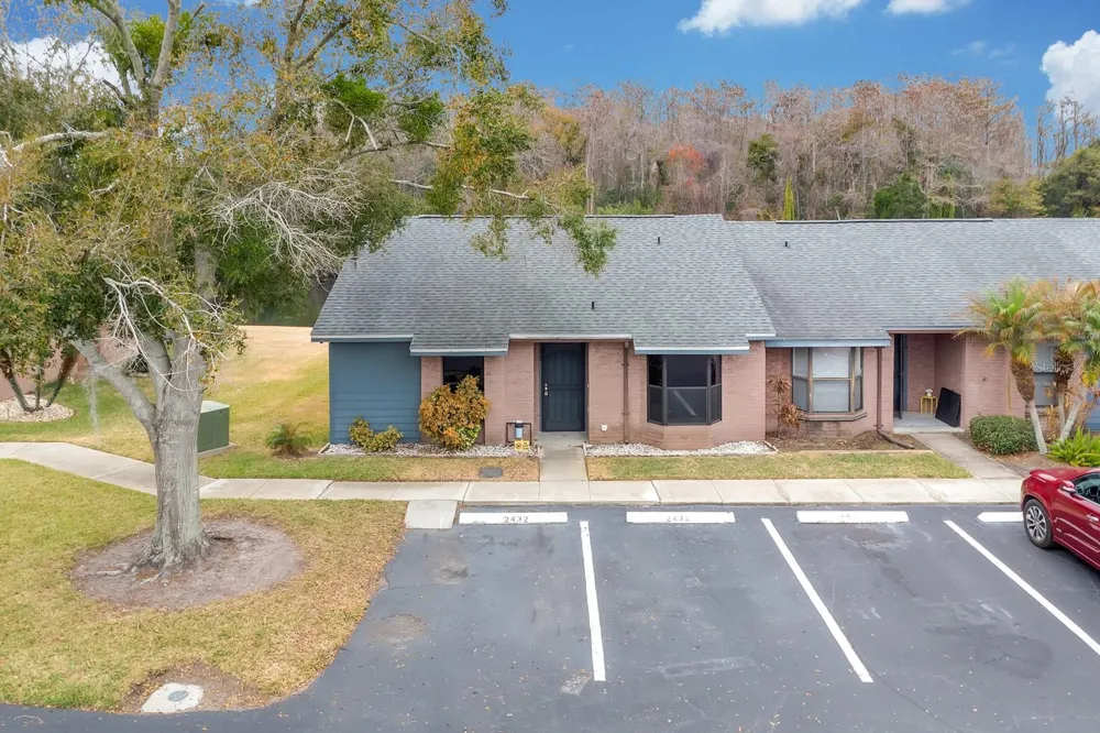 2432 KING OAK COURT St Cloud, FL 34769
