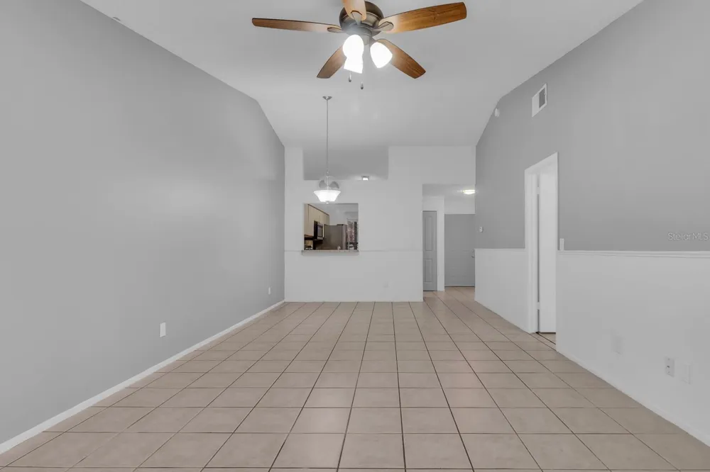 2432 KING OAK COURT St Cloud, FL 34769
