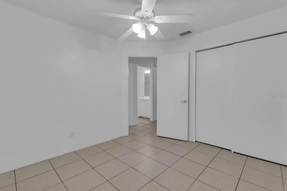 2432 KING OAK COURT St Cloud, FL 34769
