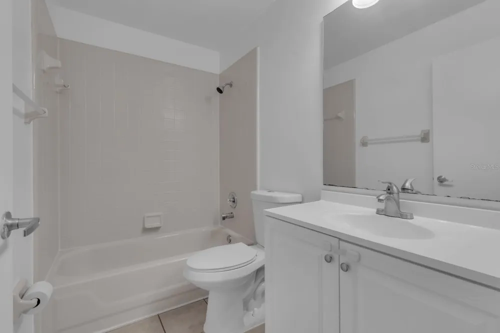 2432 KING OAK COURT St Cloud, FL 34769