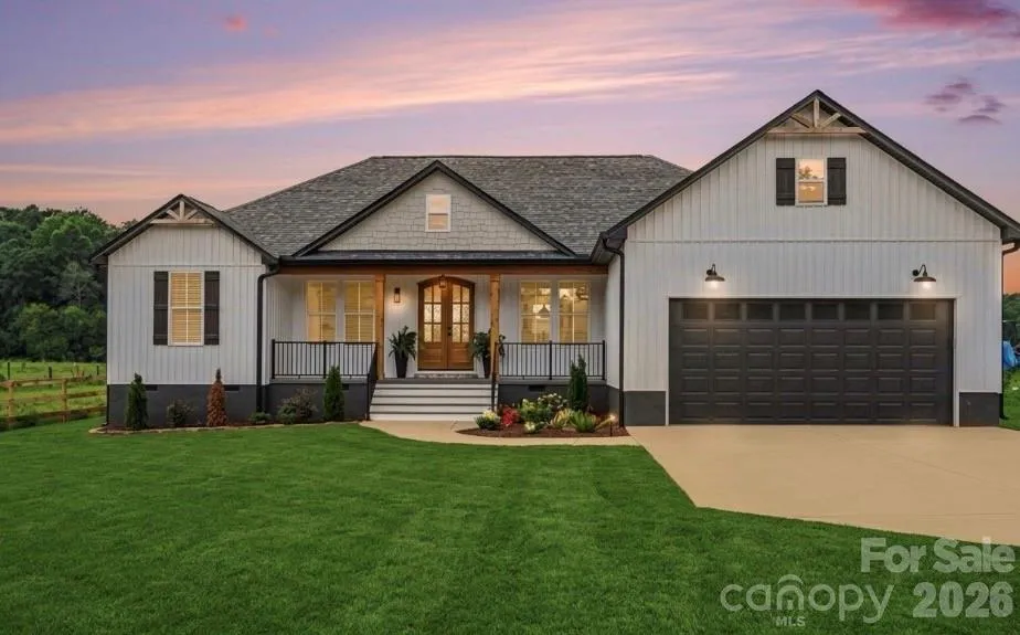 439 Hambright Road Blacksburg, SC 29702