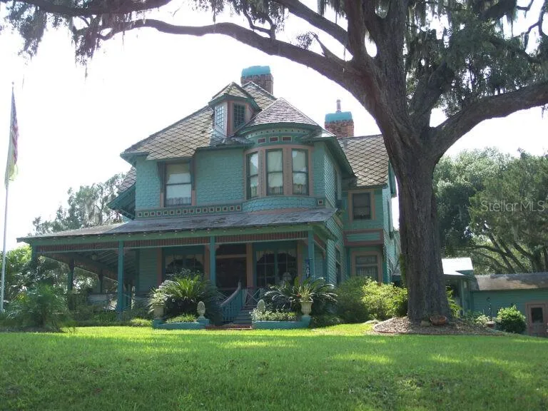709 GEORGETOWN DENVER ROAD Crescent City, FL 32112