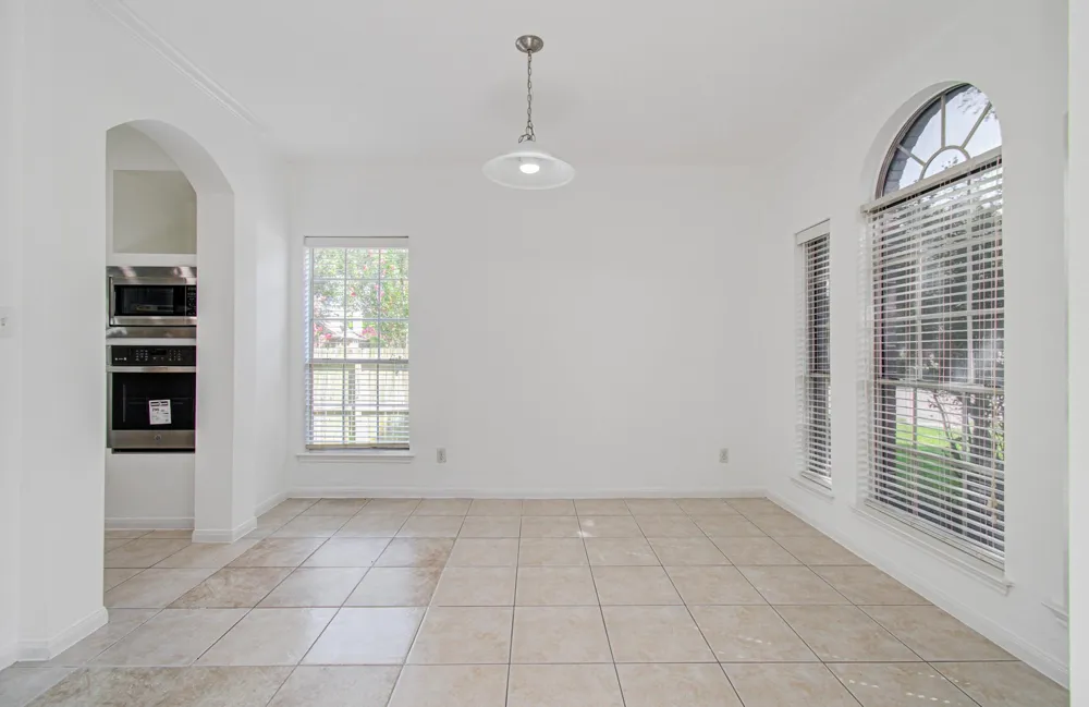202 Willards Way Stafford, TX 77477