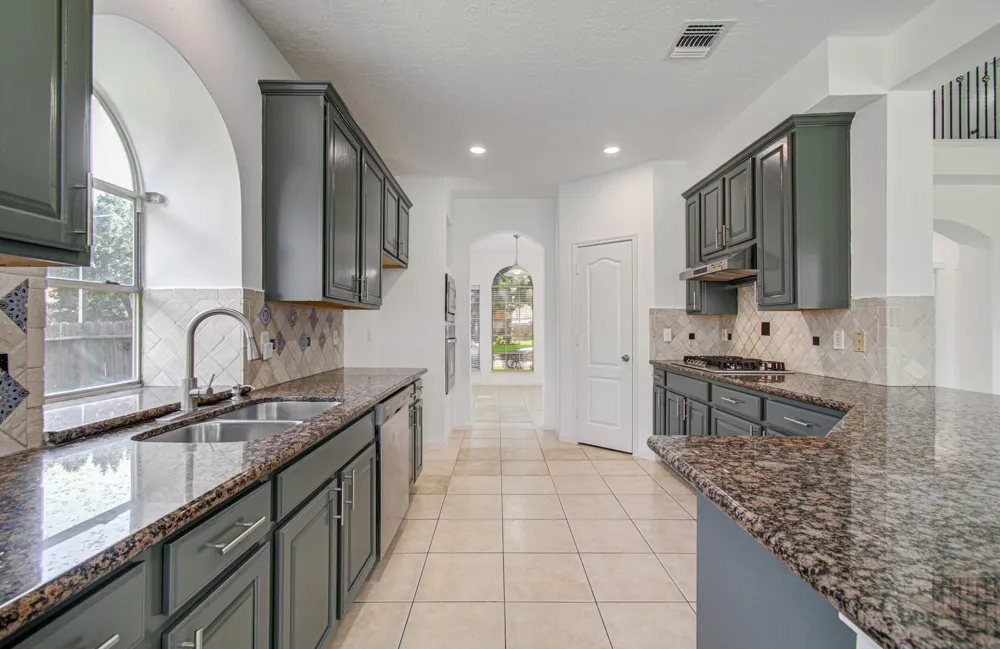 202 Willards Way Stafford, TX 77477