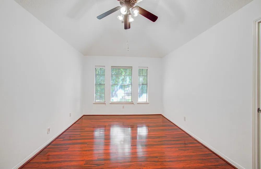 202 Willards Way Stafford, TX 77477