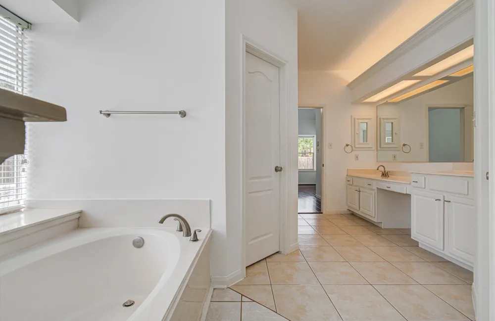 202 Willards Way Stafford, TX 77477