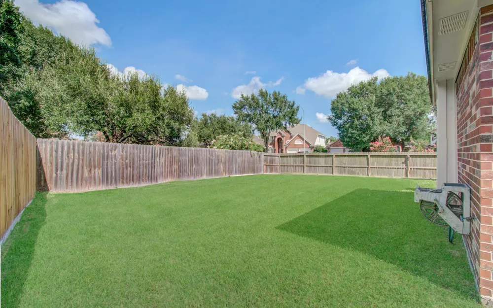 202 Willards Way Stafford, TX 77477