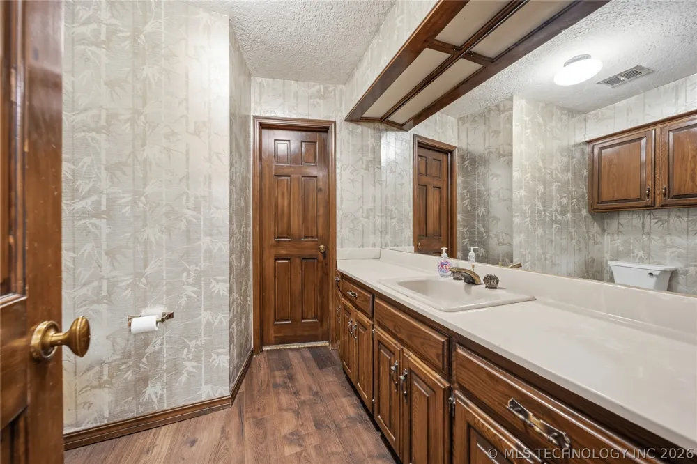 403 Quail Creek Road Cleveland, OK 74020