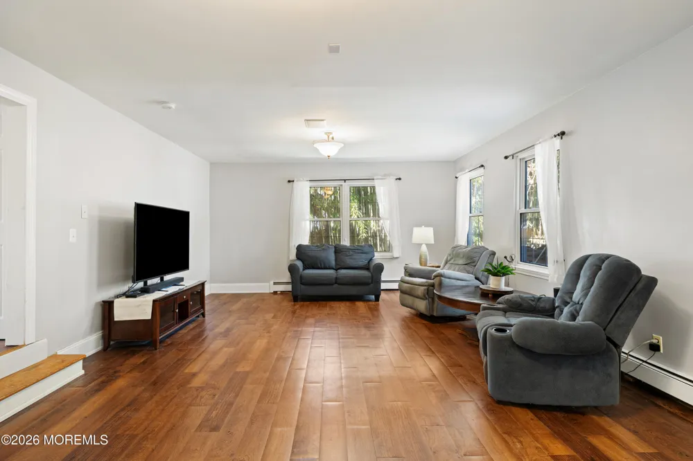 1042 Maxim Southard Road Howell, NJ 07731