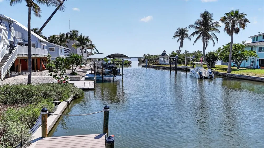 21571 Widgeon Ter Fort Myers, FL 33931