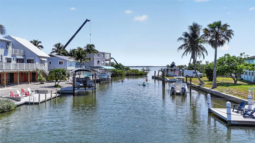 21571 Widgeon Ter Fort Myers, FL 33931
