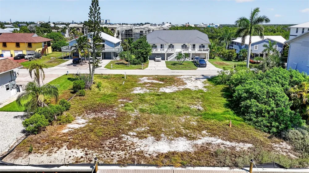 21571 Widgeon Ter Fort Myers, FL 33931