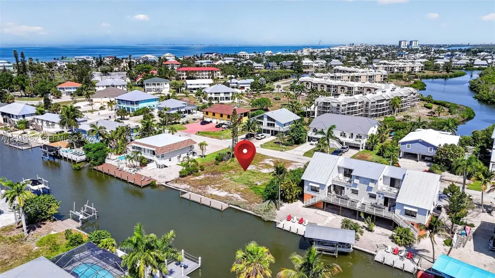 21571 Widgeon Ter Fort Myers, FL 33931