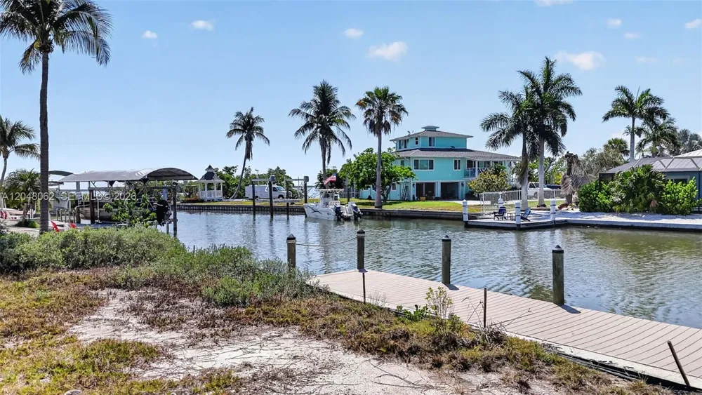 21571 Widgeon Ter Fort Myers, FL 33931