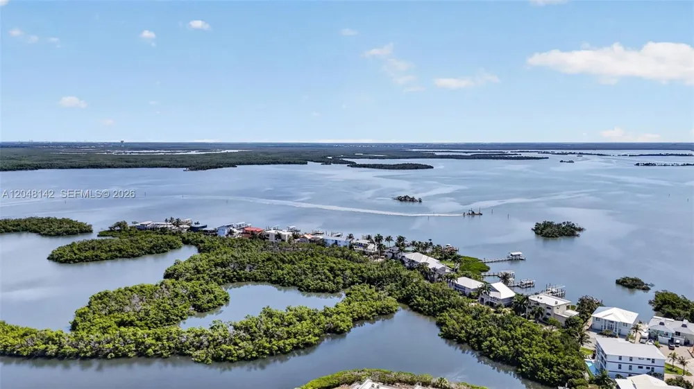 21581 Widgeon Ter Fort Myers, FL 33931