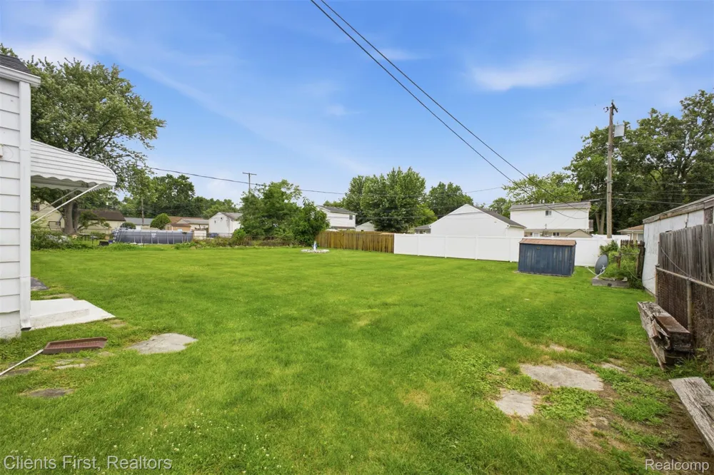 15182 Cooper Street Taylor City, MI 48180