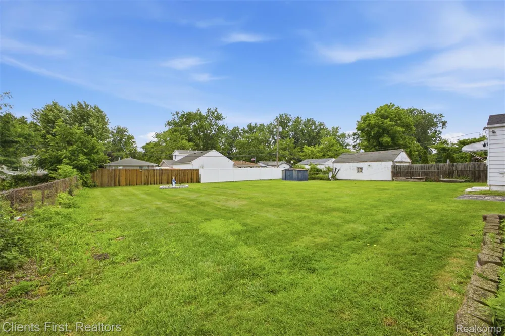 15182 Cooper Street Taylor City, MI 48180