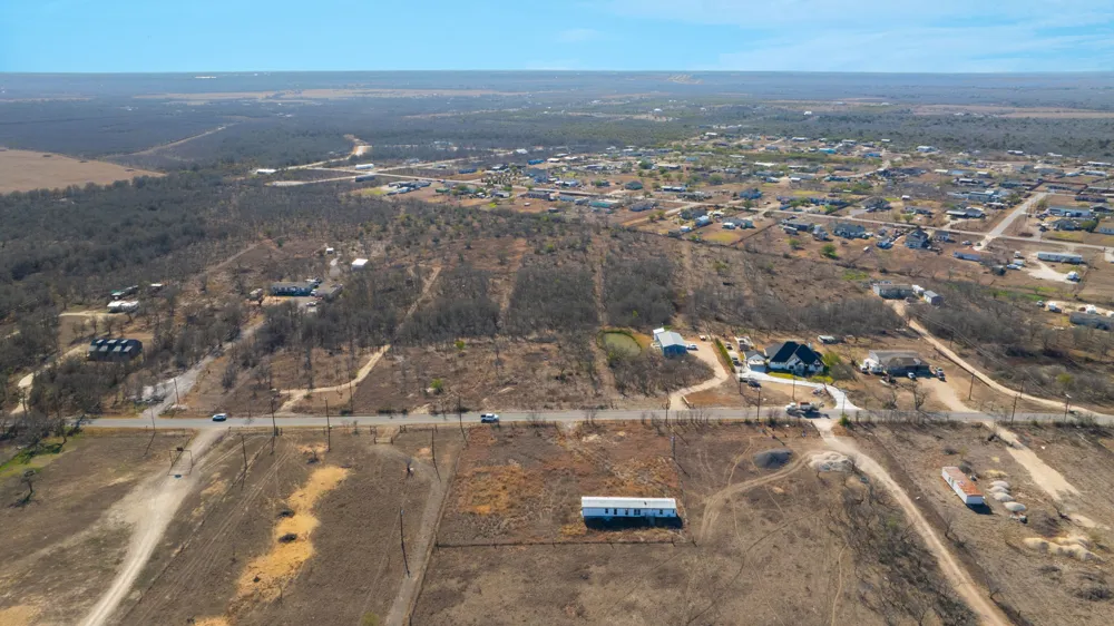 3991 Barth Road Lockhart, TX 78644