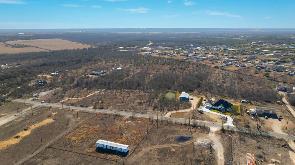 3991 Barth Road Lockhart, TX 78644