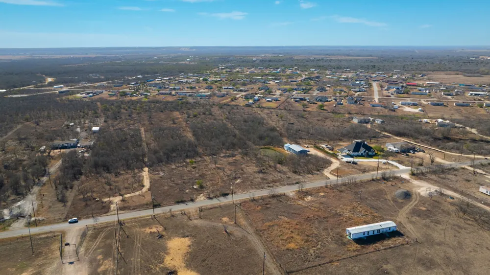 3991 Barth Road Lockhart, TX 78644