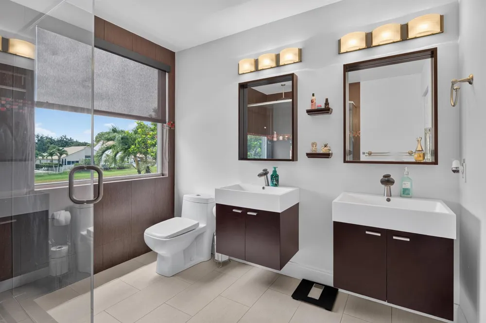 229 E Bayridge Drive Weston, FL 33326