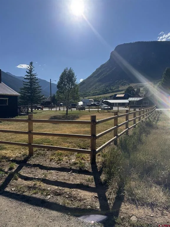 1000 GREENE STREET Silverton, CO 81433